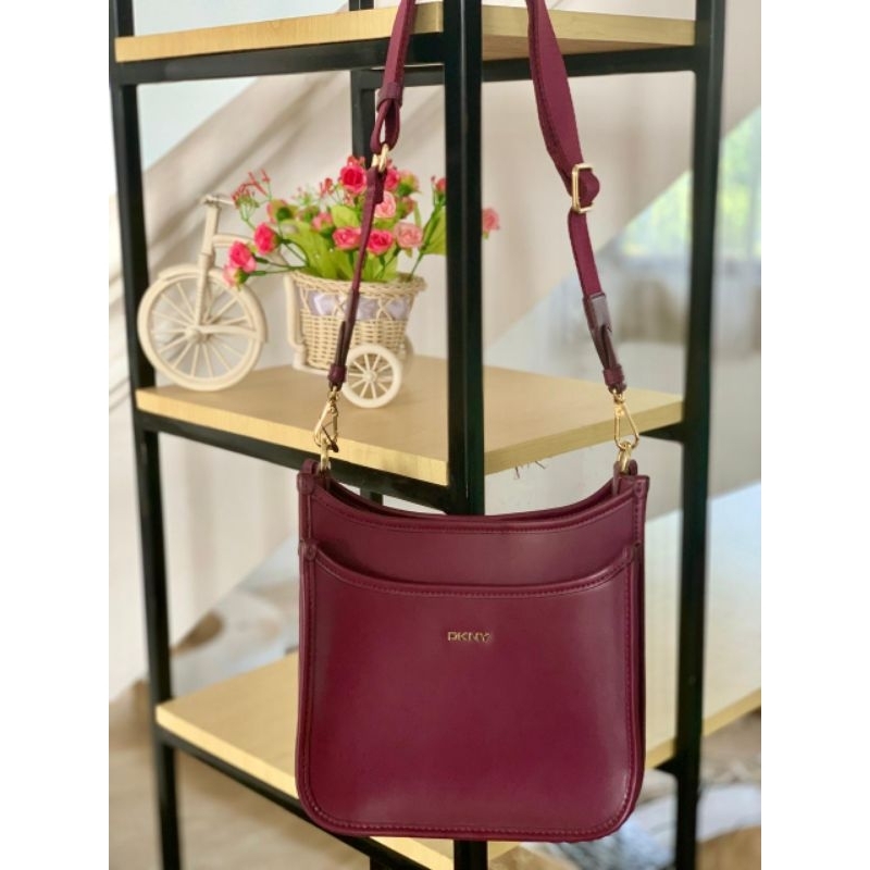 tas wanita DKNY