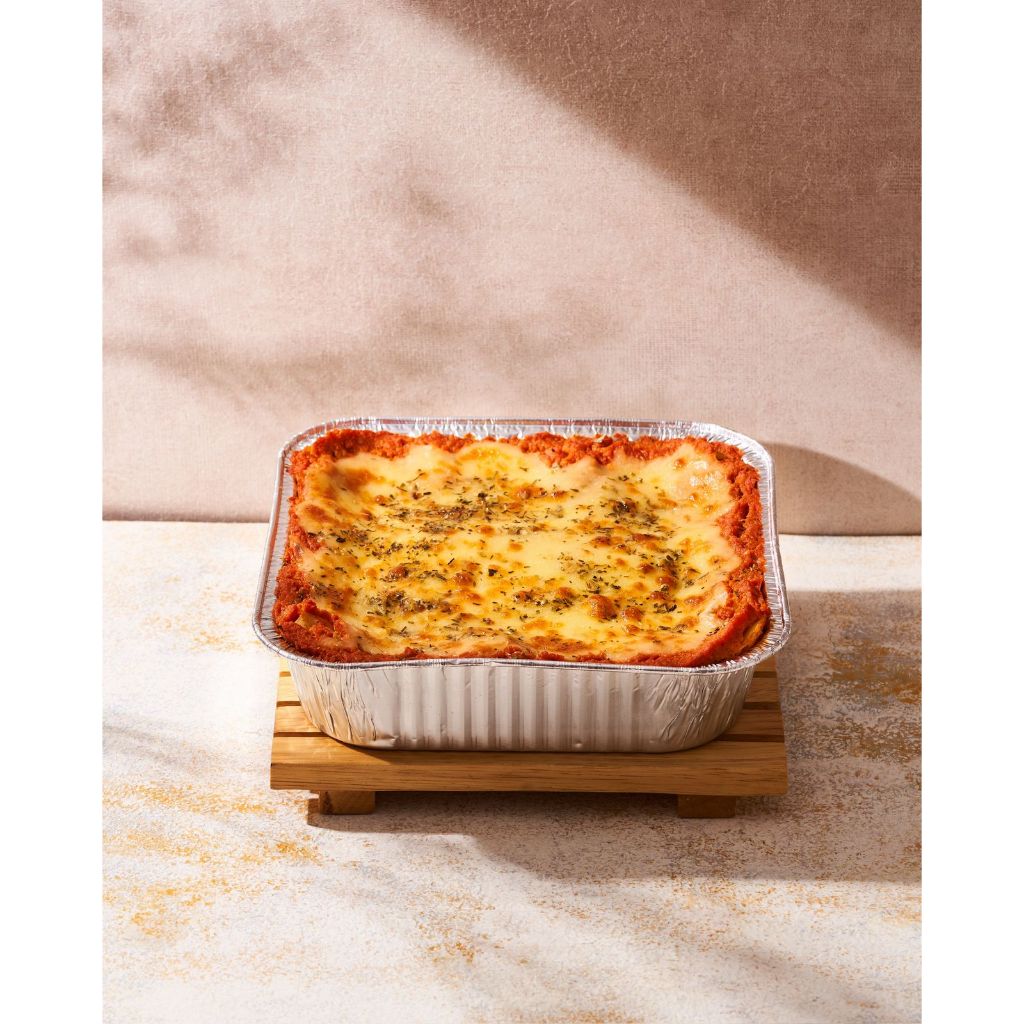 

Beef Lasagna (Family Box)