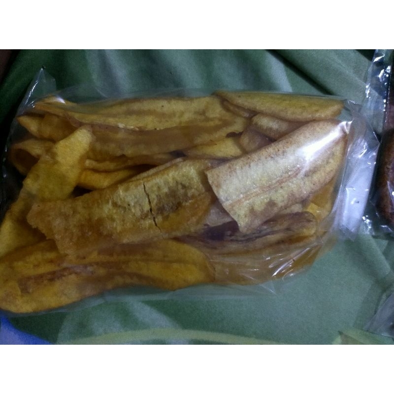 

KRIPIK PISANG KHAS PEKALONGAN 3000