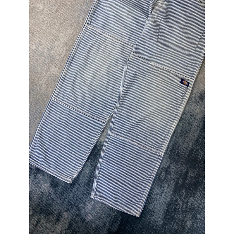 Carpenter double knee