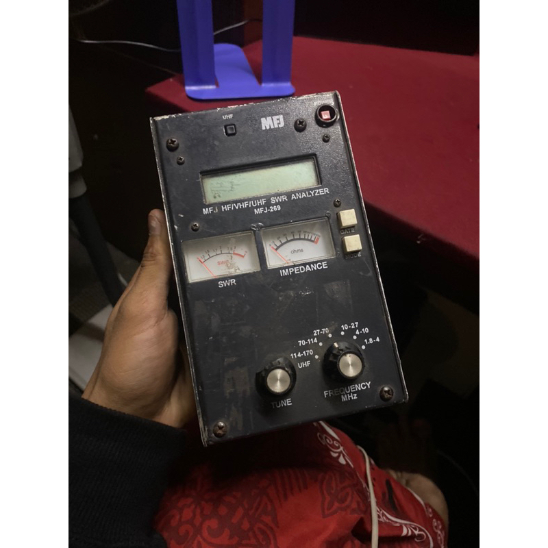 MFJ HF/VHF/UHF SWR ANALYZER MFJ-269