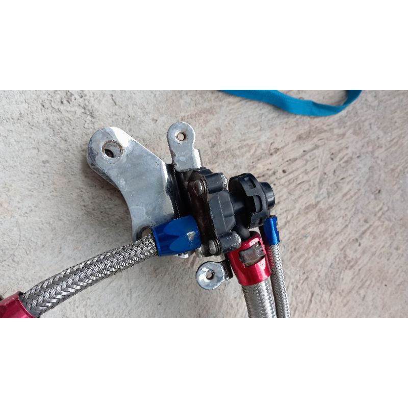 ais nouvo dan carbon Kevlar