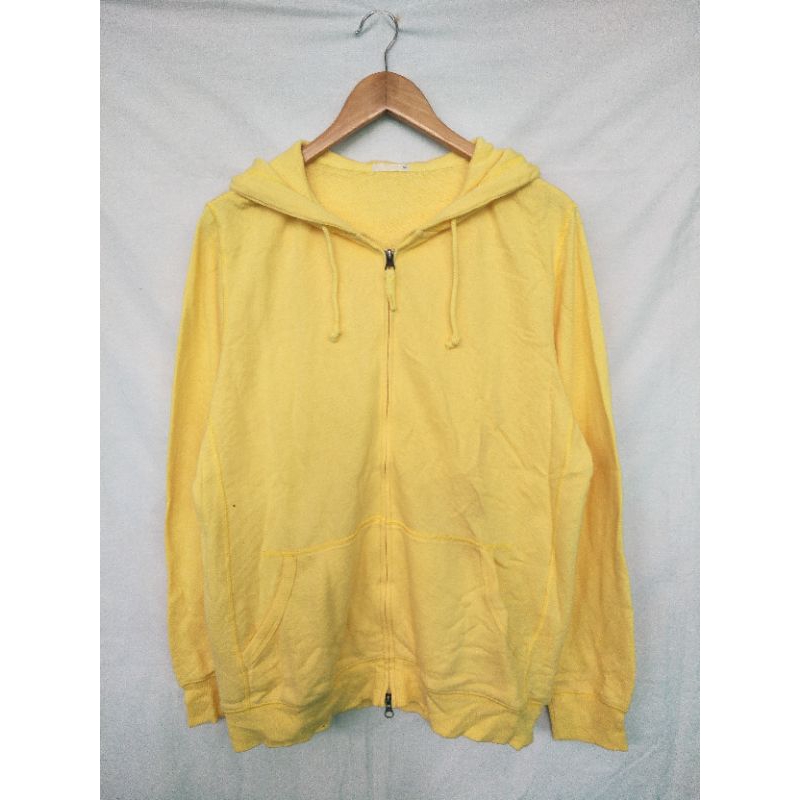 zipper hoodie uniqlo size XL kuning second