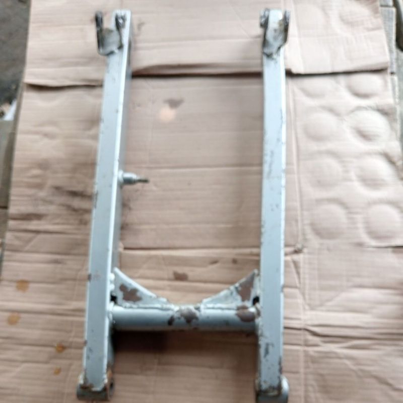 arem / sasis Yamaha Jupiter z Jupiter ZX Jupiter Z1 barang jabutan original