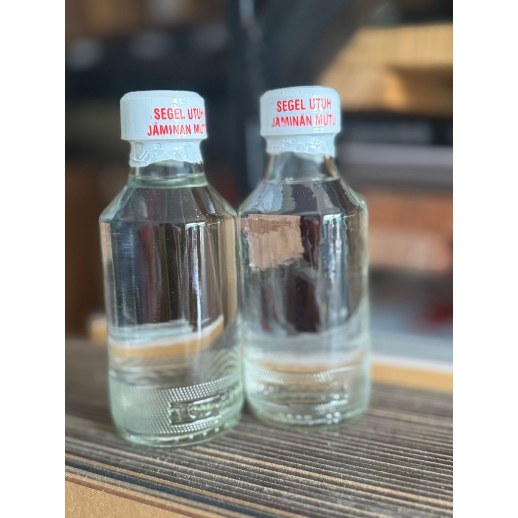 

Lem Akrilik Bening Super Kuat / Transparan / Crystal Glue Acrylic