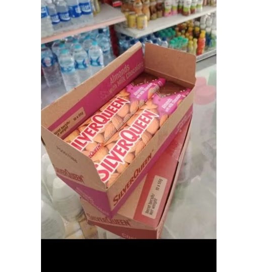 

Coklat Silverqueen Chocolate with Almond