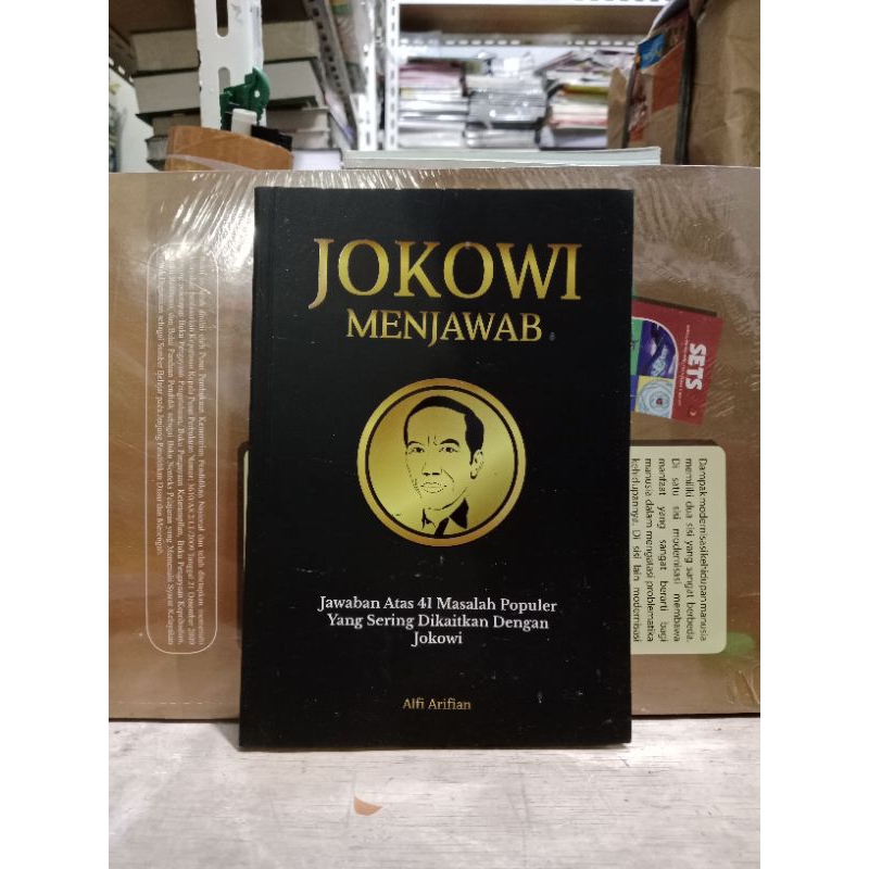 BUKU JOKOWI MENJAWAB jawaban atas 41 masalah populer