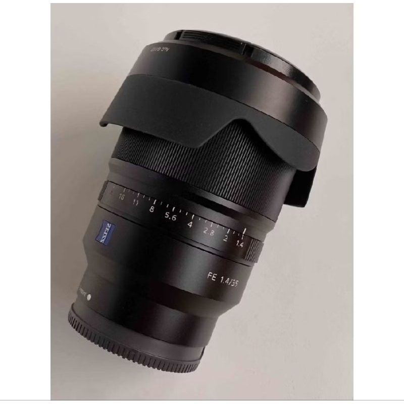 Sony Zeiss 35mm F1.4 FE Distagon