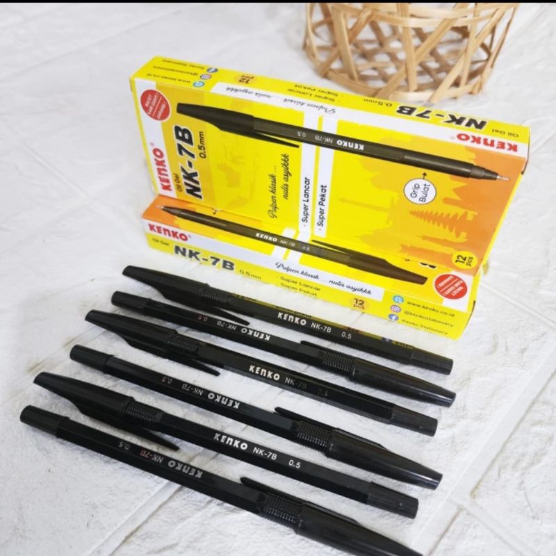

12 pcs Kenko Pulpen Bolpen Nk-7B - Hitam