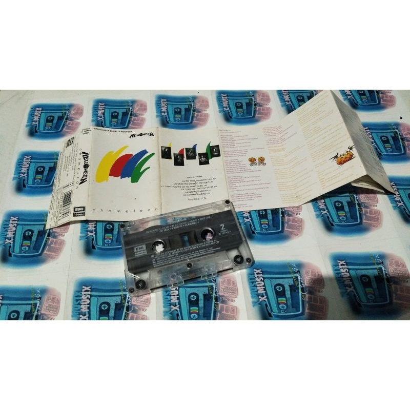 kaset pita helloween / chameleon