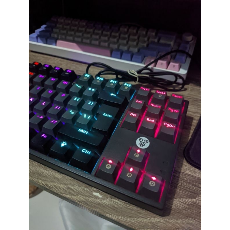 Keyboard Mechanical Fantech Atom mk876 TKL