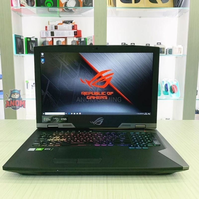 ASUS ROG G703GX Core i9-8950HK RTX 2080 Ram 64Gb SSD 512Gb Fullset