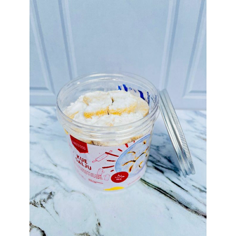 

FastFood | Kue Putri Salju Kemasan Toples 600ml