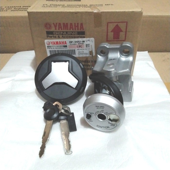 KUNCI KONTAK SET TUTUP TANGKI NMAX OLD ORIGINAL