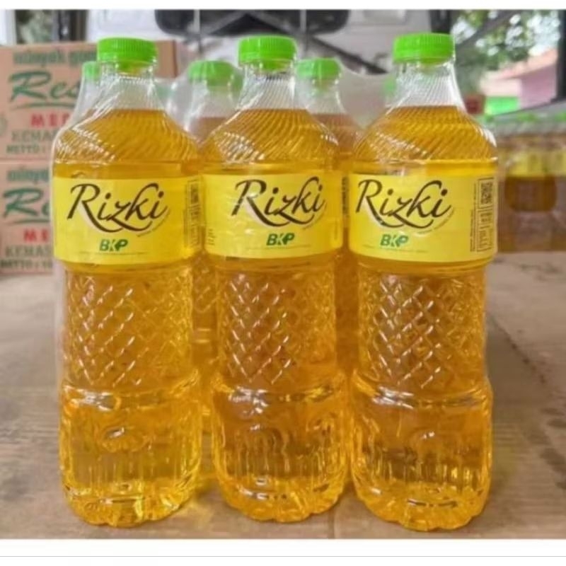 

[ 1 pcs ] Minyak goreng Riski botol 800/900ml