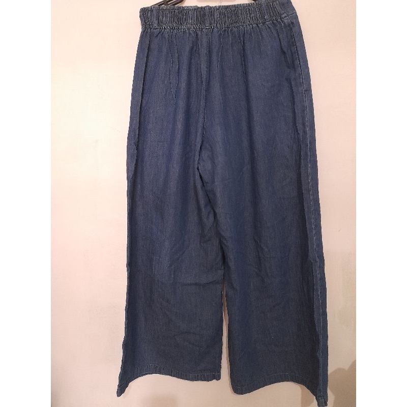 kulot jeans brand  Gu