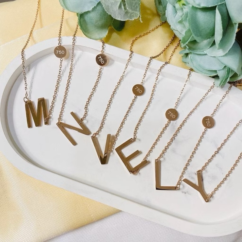 GELLY LABEL • Kalung Huruf • Kalung Huruf embos 750 • Rosegol • Titanium Anti Karat