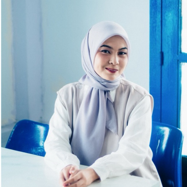 Serasi Scarves - Plain Paris Ash Grey (Hijab Segi Empat)