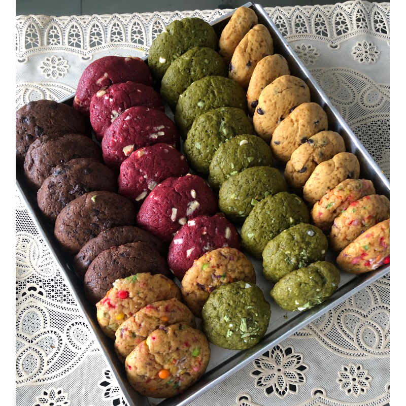 

SOFT BAKED COOKIES CHOCOCHIPS/DOUBLE CHOCO/MATCHA/RED VELVET