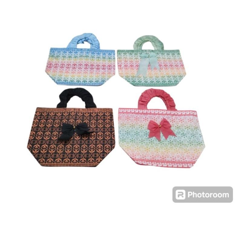 

tas sponbond jinjing batik souvenir snackbox uk 28x20x12 (isi 4pcs)