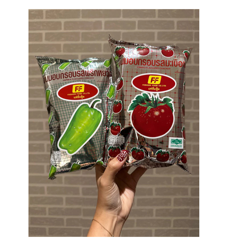 

Fashion Food Tomato Cracker Flavoured Jisoo 58gr ori Thailand