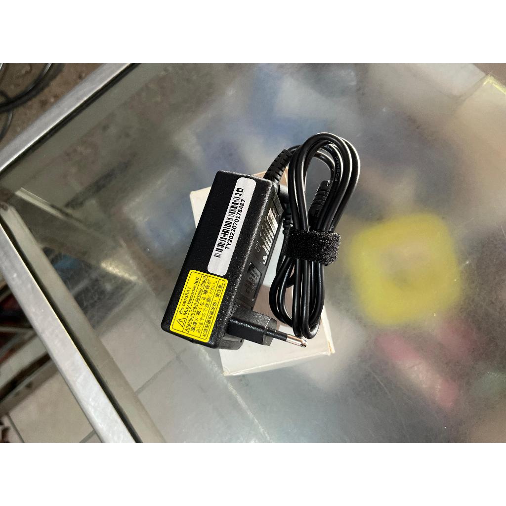 ADAPTOR MONITOR LG 19V=0.8A 40W