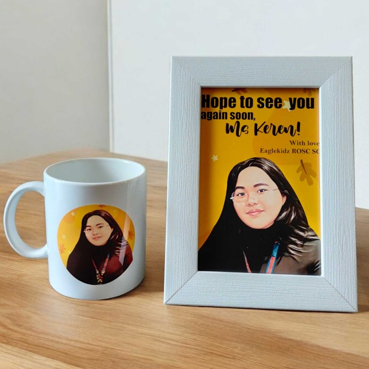MUG CUSTOM / MUG MURAH / MUG KARIKATUR / HADIAH MUG / HADIAH HARI GURU / KADO HARI GURU / KADO GURU 
