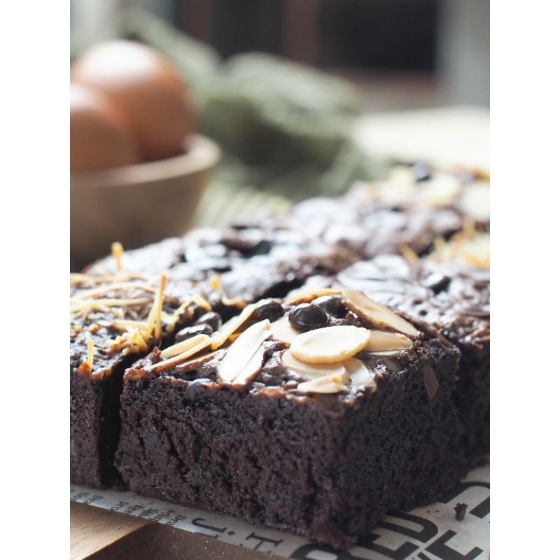 

Fudgie Brownies Premium Mamak iLa