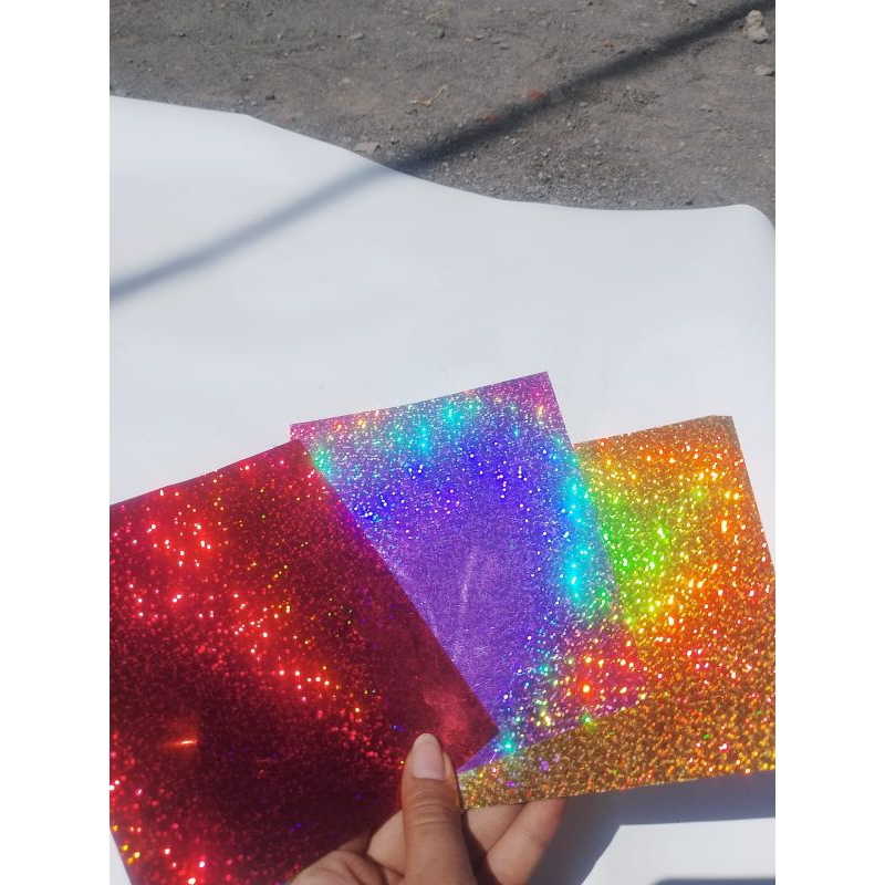 

PLASTIK MIKA HOLOGRAM BAHAN KERAJINA