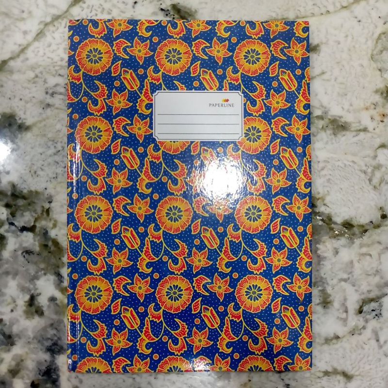 

Buku Folio 100 lembar