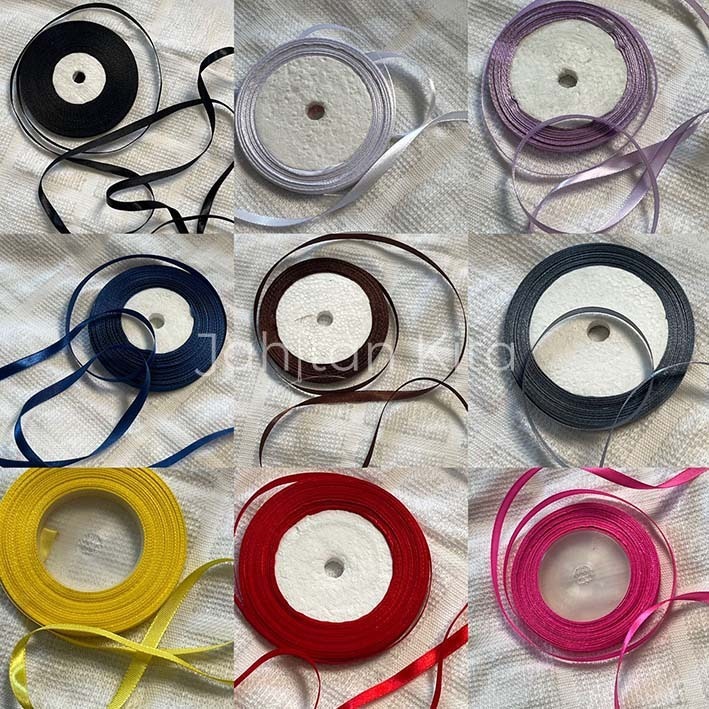 

PITA SATIN UKURAN 1/4 INCH (0,6 cm)