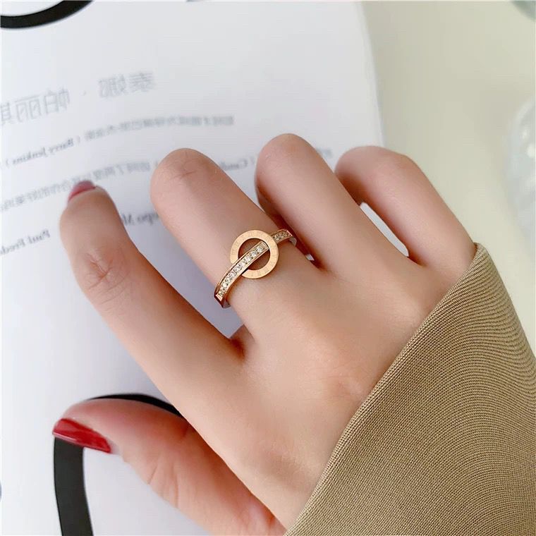 COD  Cincin Titanium Wanita Huruf Romawi Fashion korea Terlaris