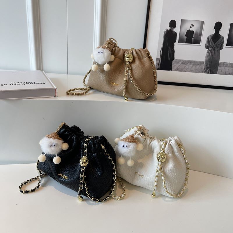 (COD) Vyctoria VOS620 Tas Selempang Wanita Premium Cantik Tas Serut Mini Import JTF620 GT2083 620 20