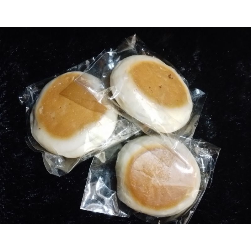 

Kue Basah /JaJan Pasar / Kacang Ijo Roti PIA BASAH 1 Biji