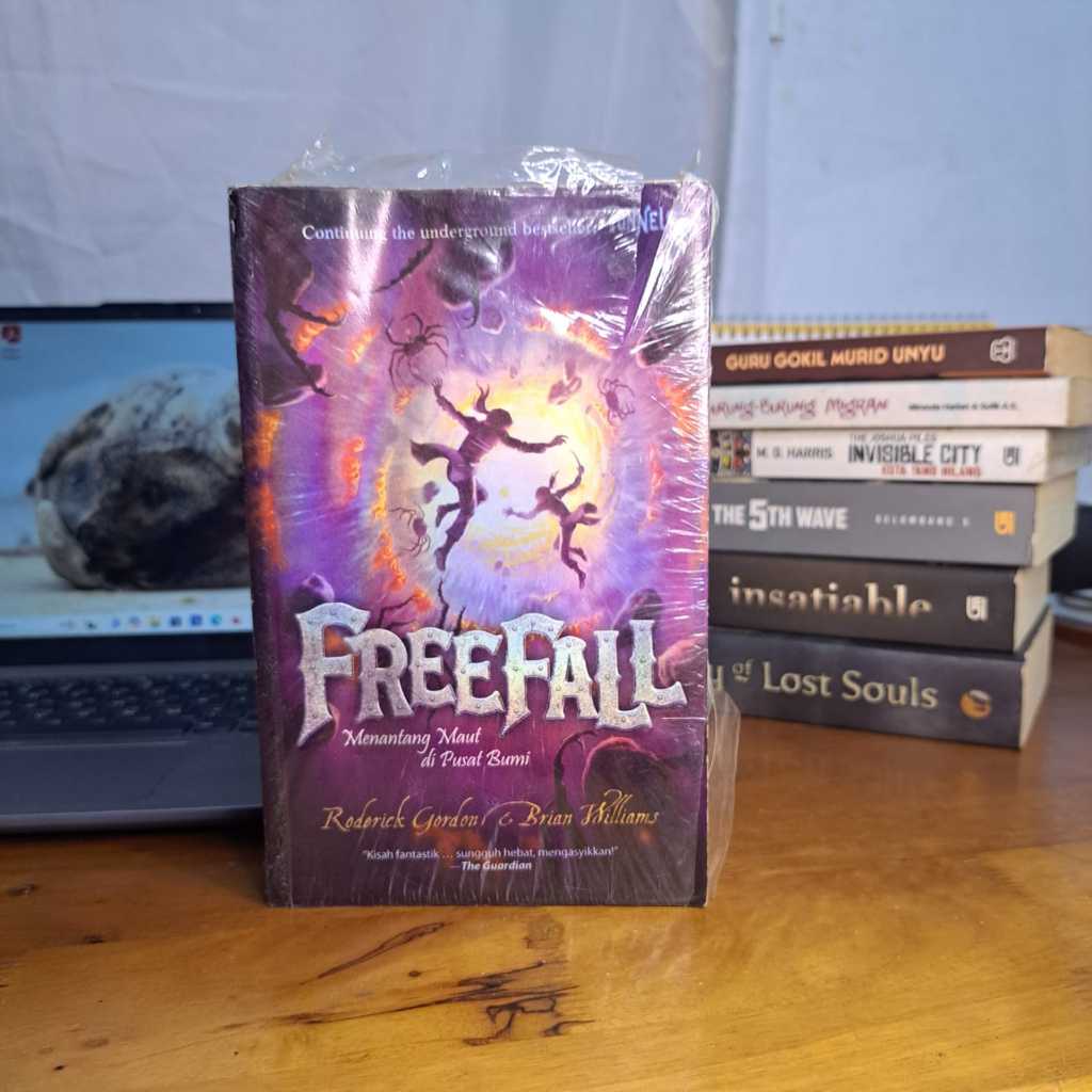 Novel Freefall Roderick Gordon & Brian Williams