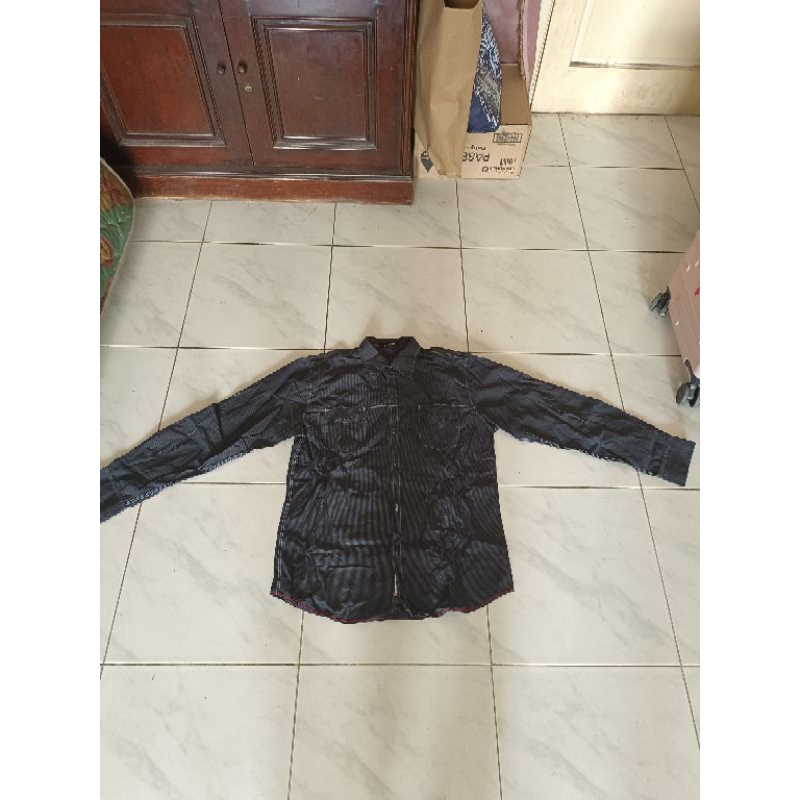 Kemeja lengan panjang warna hitam size L G-star Raw New York Original