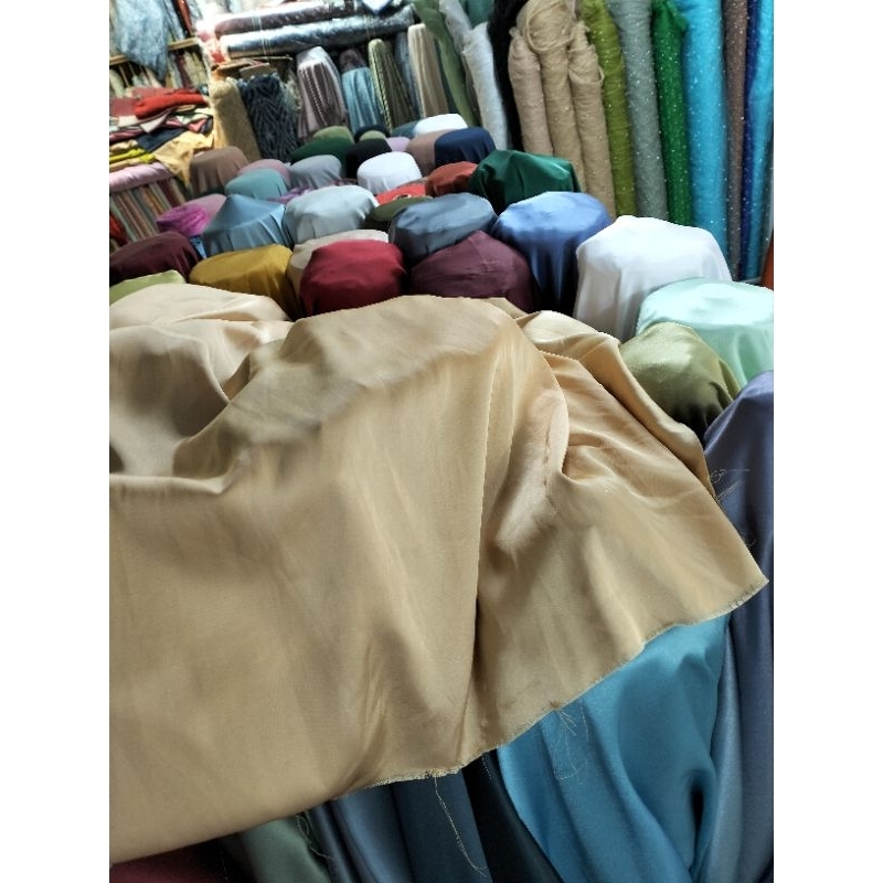 BAHAN ARMANI SILK/BAHAN ARMANI POLOSAN
