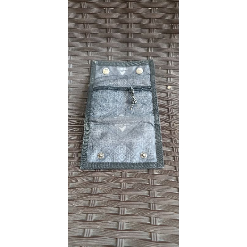 Preloved Dompet Cowok / Cewek / Dompet Outdoor Eig*er