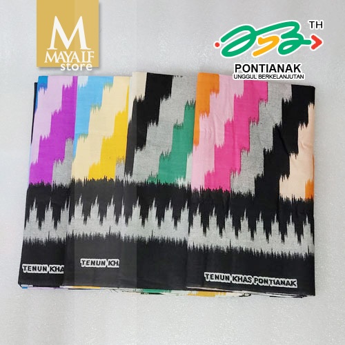 Kain Sarung Corak Insang / Tenun Khas Pontianak Hitam / Kain khas Melayu Pontianak /Black Series