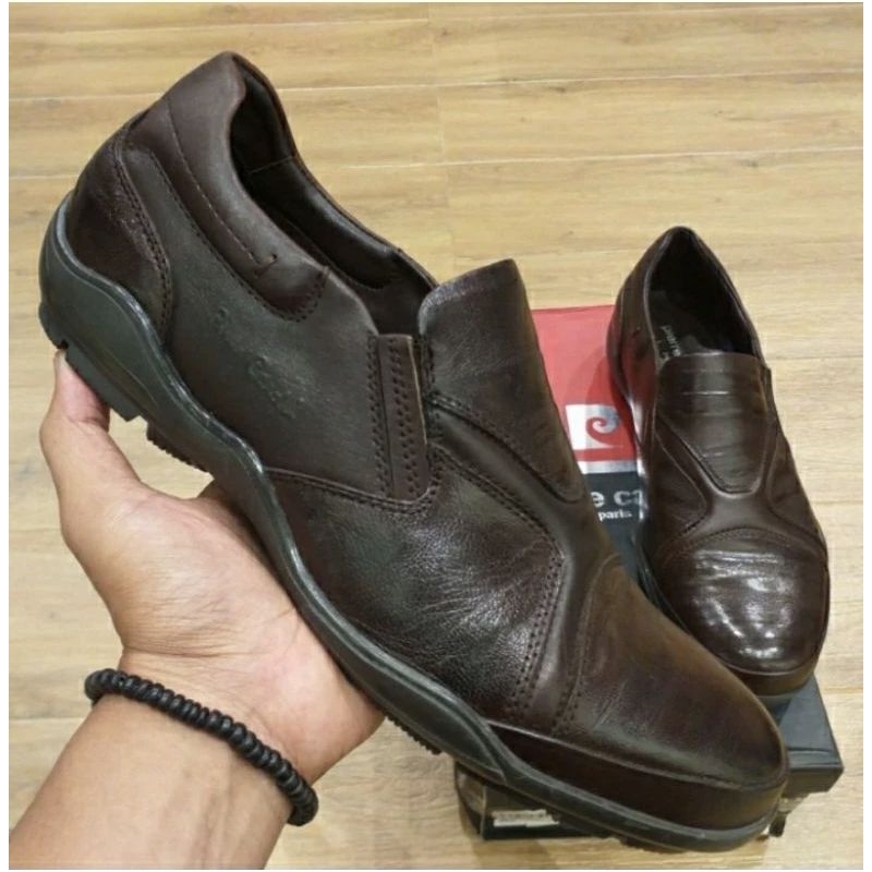 sepatu pria casual pierre cardin 9211