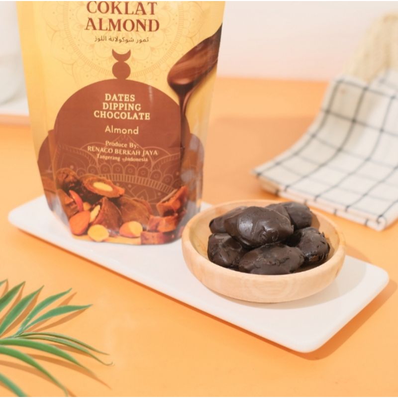 

Coklat Kurma Almond/ Rumput laut cemilan sehat oleh oleh Snack Chocolate by Renaco