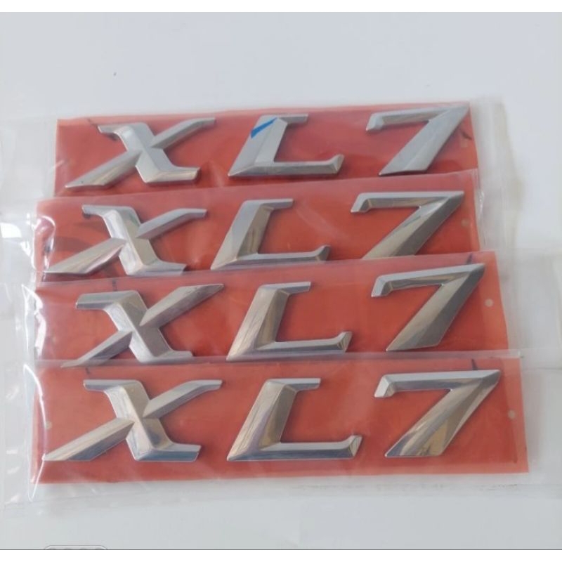 EMBLEM SUZUKI XL 7 ORIGINAL