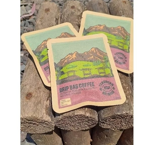 

Drip bag coffee Robusta sudah termasuk drip papper (1 box isi 7 sachet)