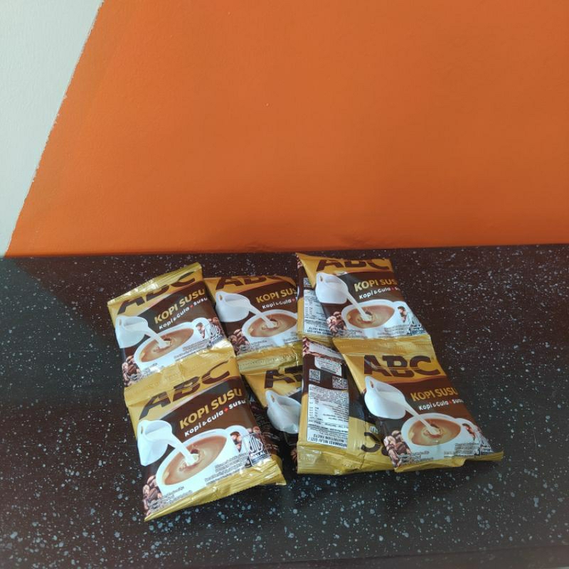 

kopi abc kopi susu sachet (1renceng isi 10sachet)