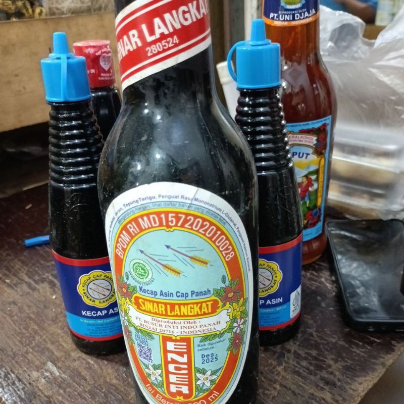 

RB Kecap Asin cap panah sinar Langkat 1 botol