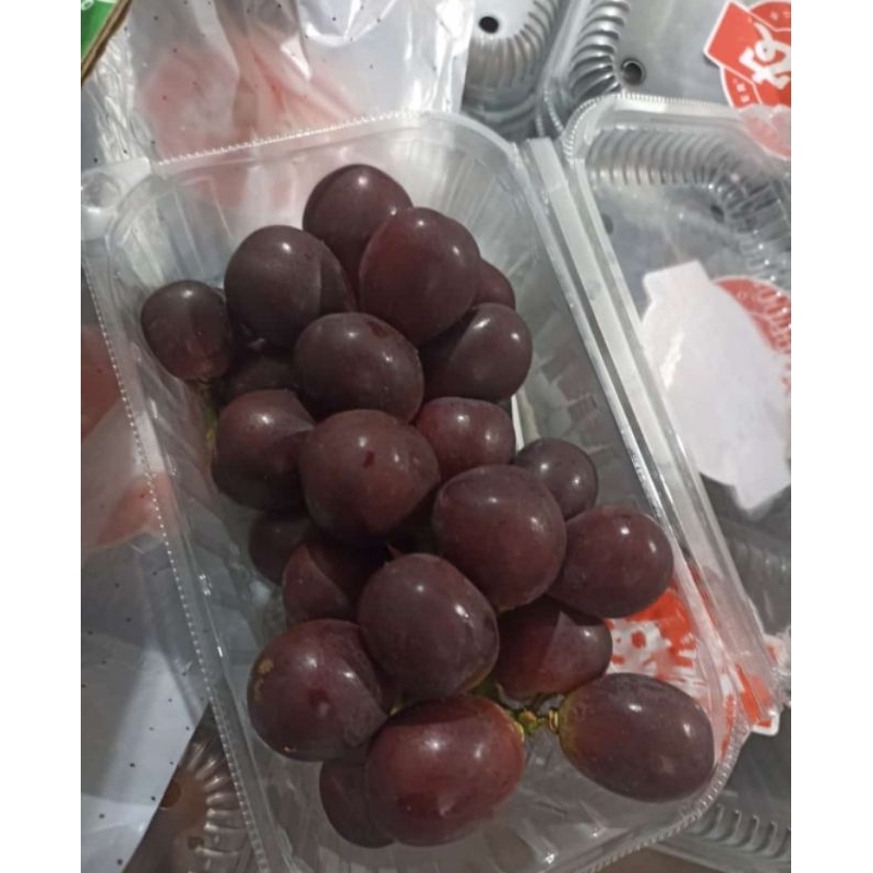 

Buah anggur muscat black