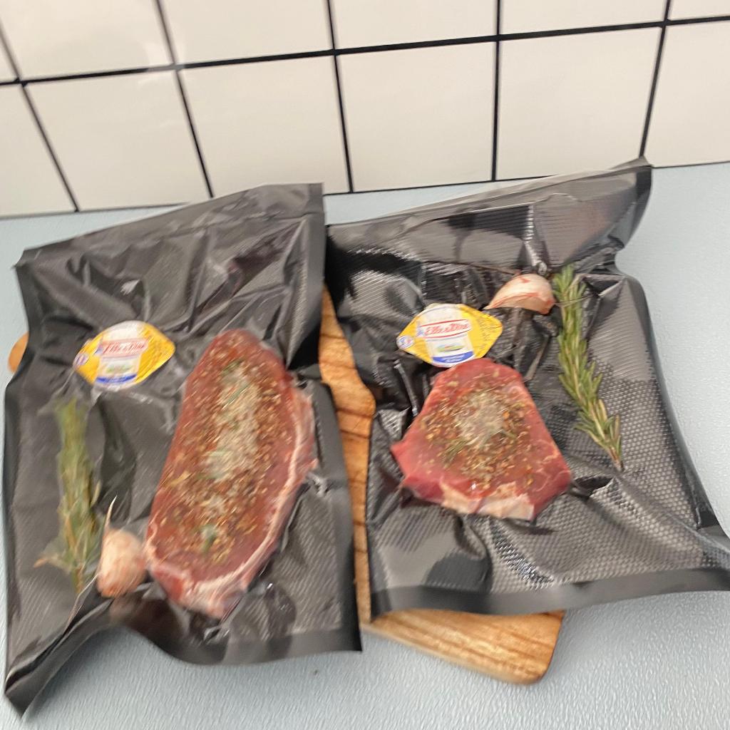 

Tenderloin Grade A Ready to Cook Steak / Steak Marinasi Siap Masak 125-200 gr HALAL