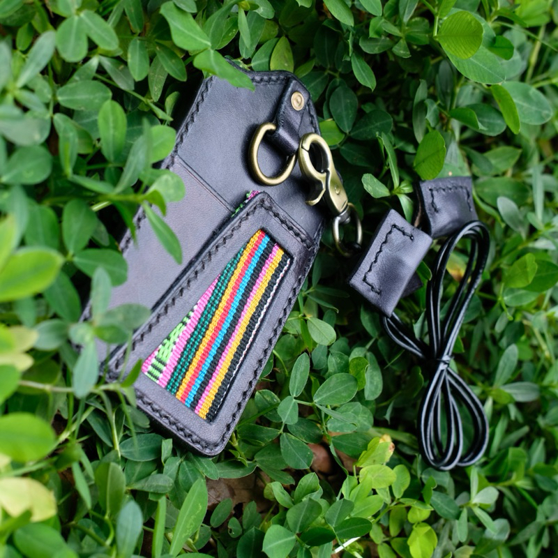 

ANJELI - Pitung Bang | Name Tag ID Card Holder Kulit Asli Vegtan Premium Lanyard Aksen Tenun