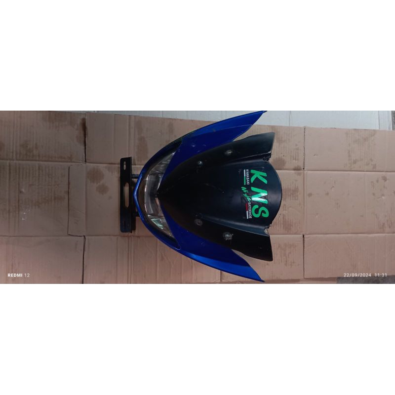 lampu depan ninja r ninja vr 1set dudukan/breket batok/barong original