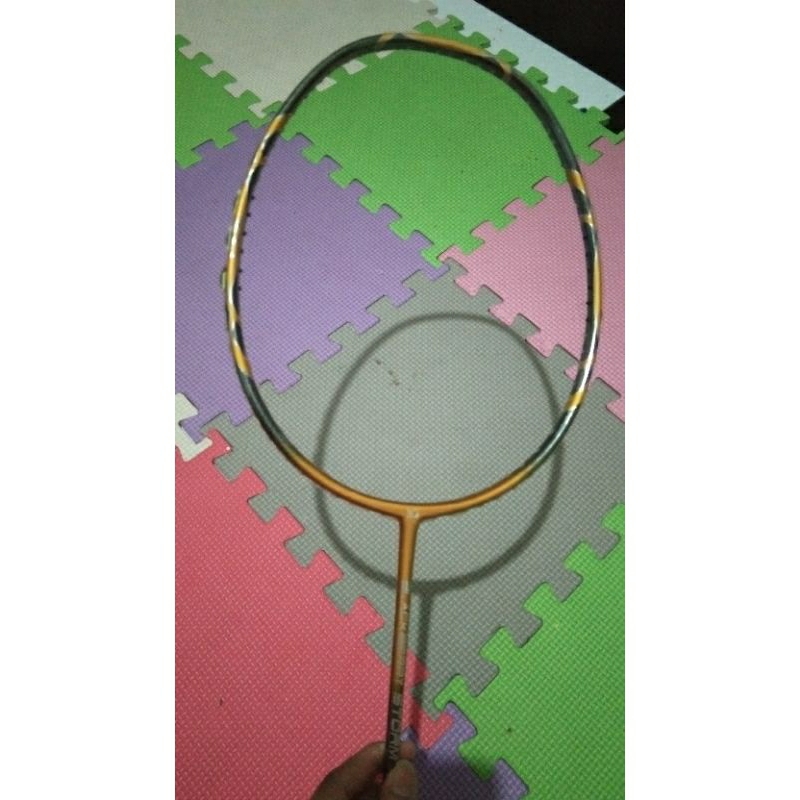 raket hiqua blackberry series raket legend langka raket hiqua logo lama raket badminton bulu tangkis